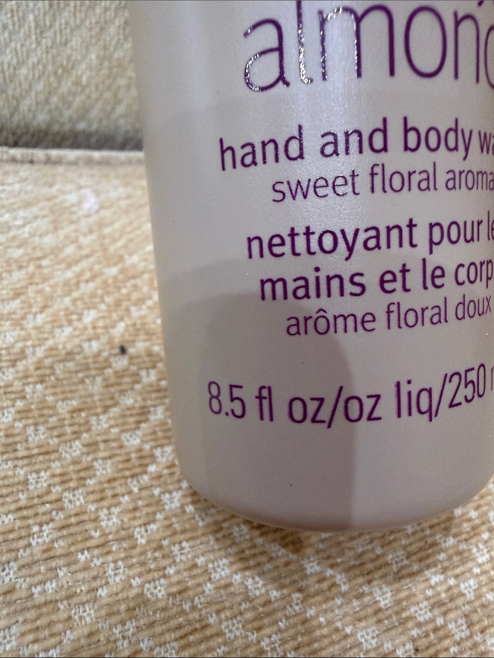 AVEDA Cherry Almond Hand & Body Wash — Pink Pump. Cap opened product never used - Picture 2 of 3